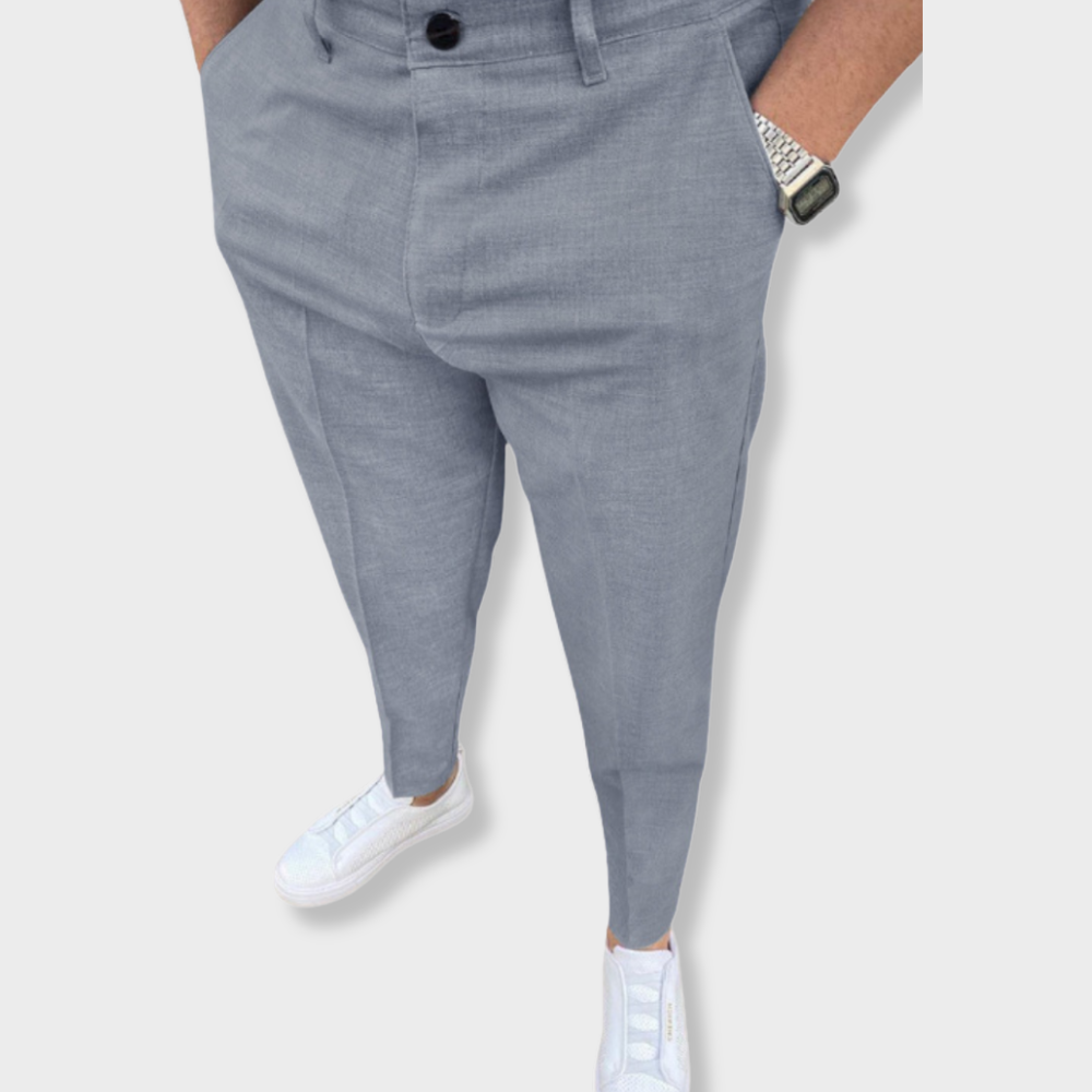 Pantaloni casual slim fit