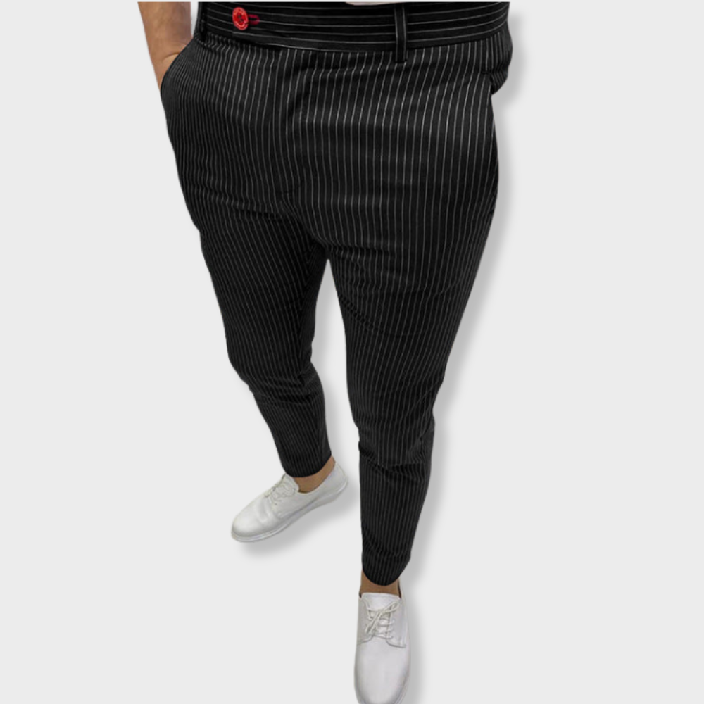 Pantaloni casual slim fit