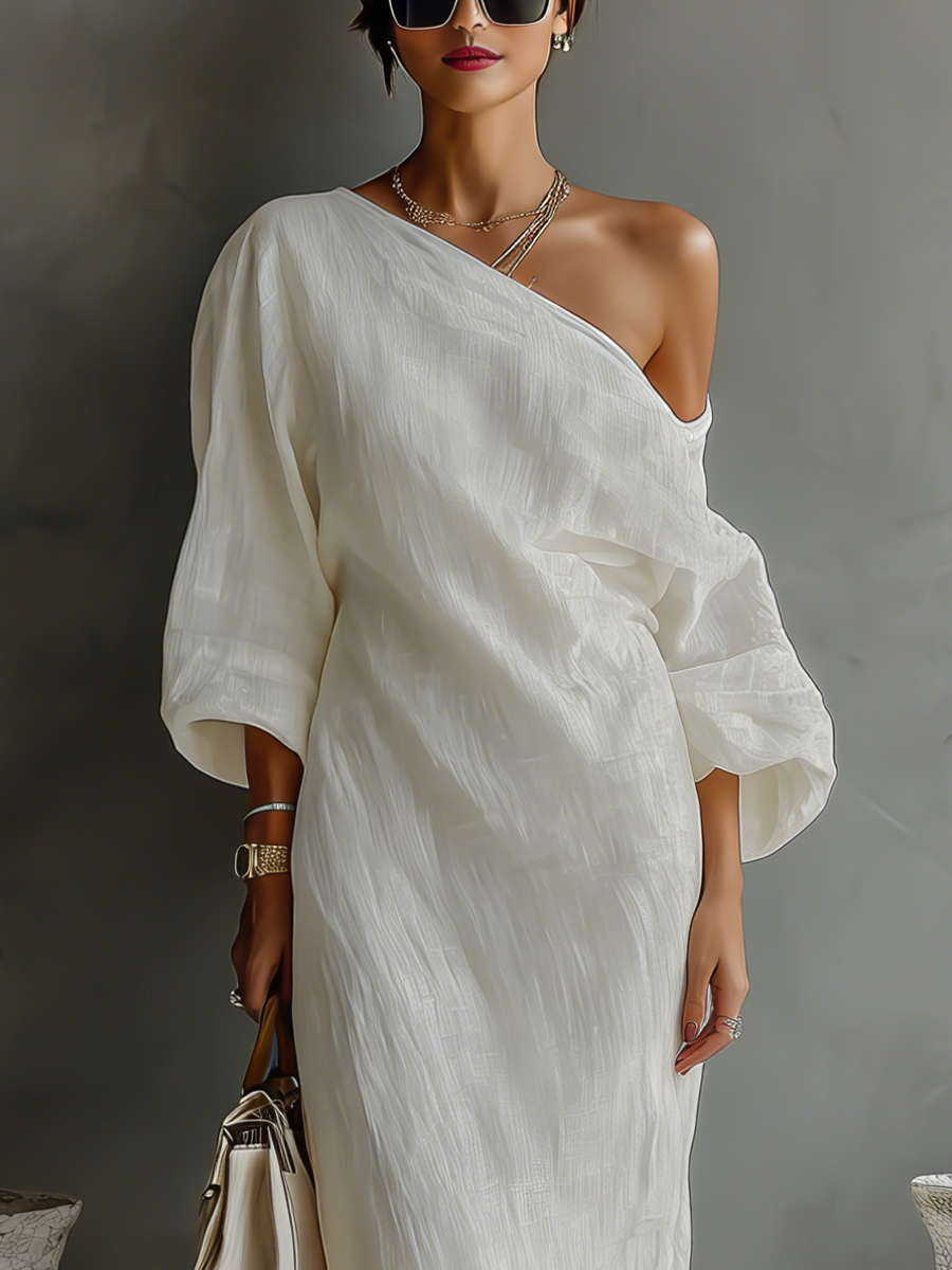 Abito Fluido Elegante in Bianco Avorio con Spalle Scoperte