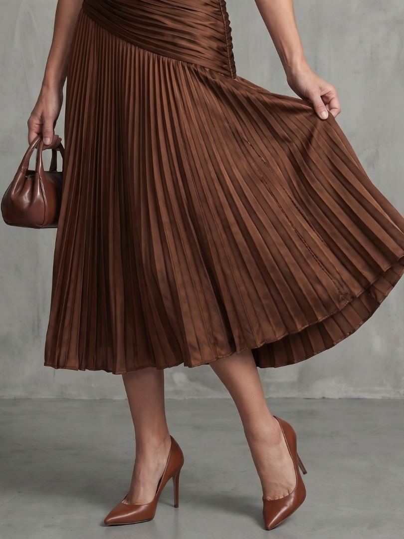Theodora | Vestito Midi con Plissettatura e Strisce in Vita