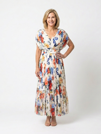 Savannah | Vestito midi floreale con maniche corte e plissettature
