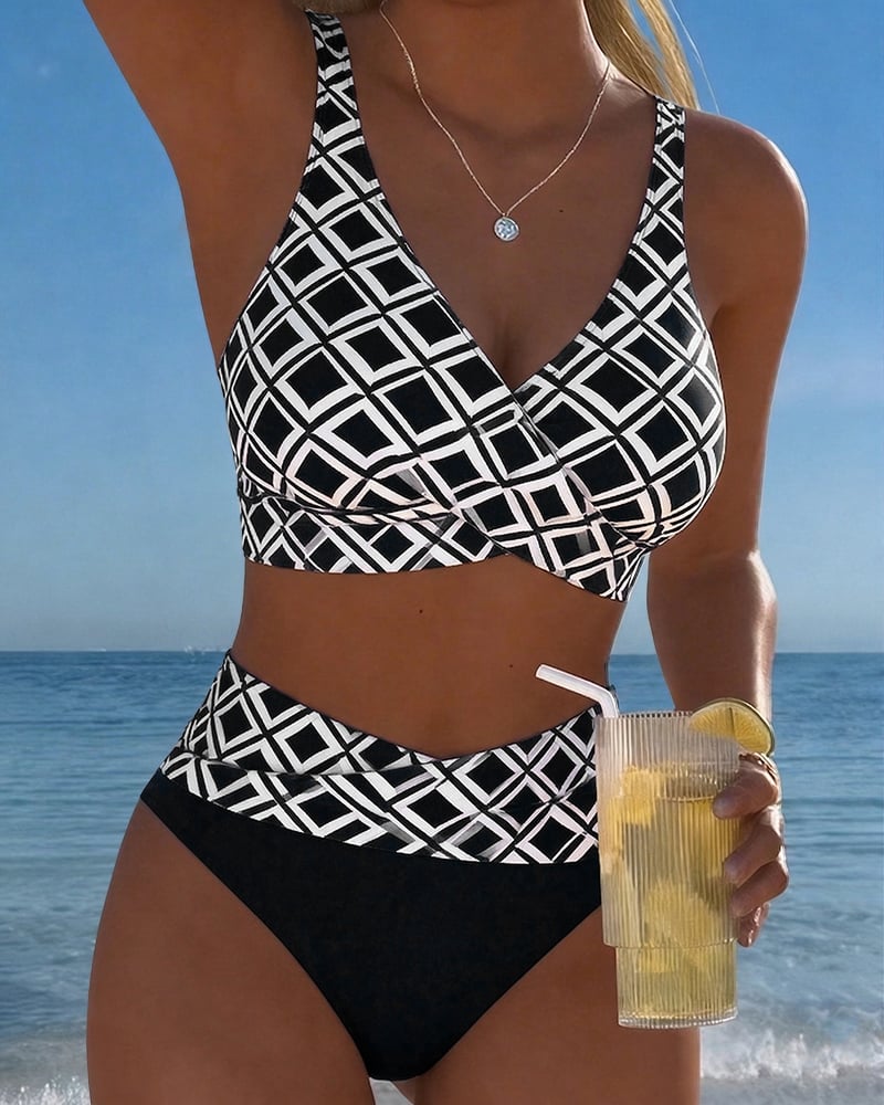 Bikini a Due Pezzi con Taglio del Reggiseno e Motivo a Diamante