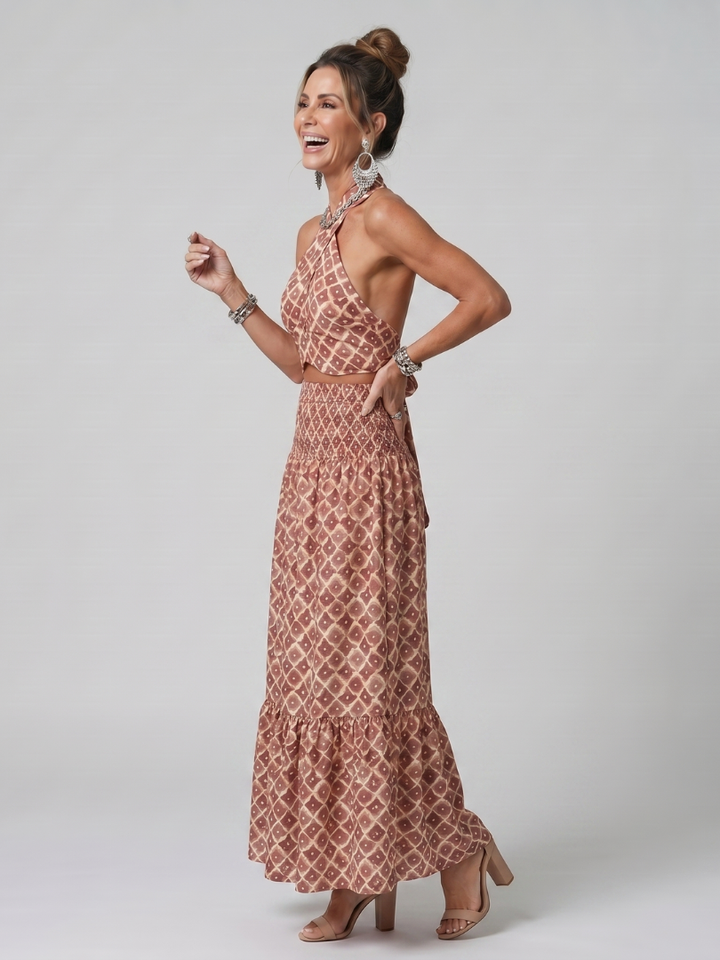 Amira | Abito Midi Cutout con Stampa Geometrica e Collo Halter Incrociato