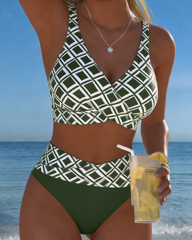 Bikini a Due Pezzi con Taglio del Reggiseno e Motivo a Diamante