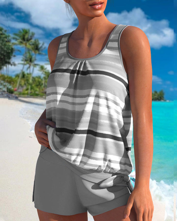 Tankini con scollo a U e design a righe