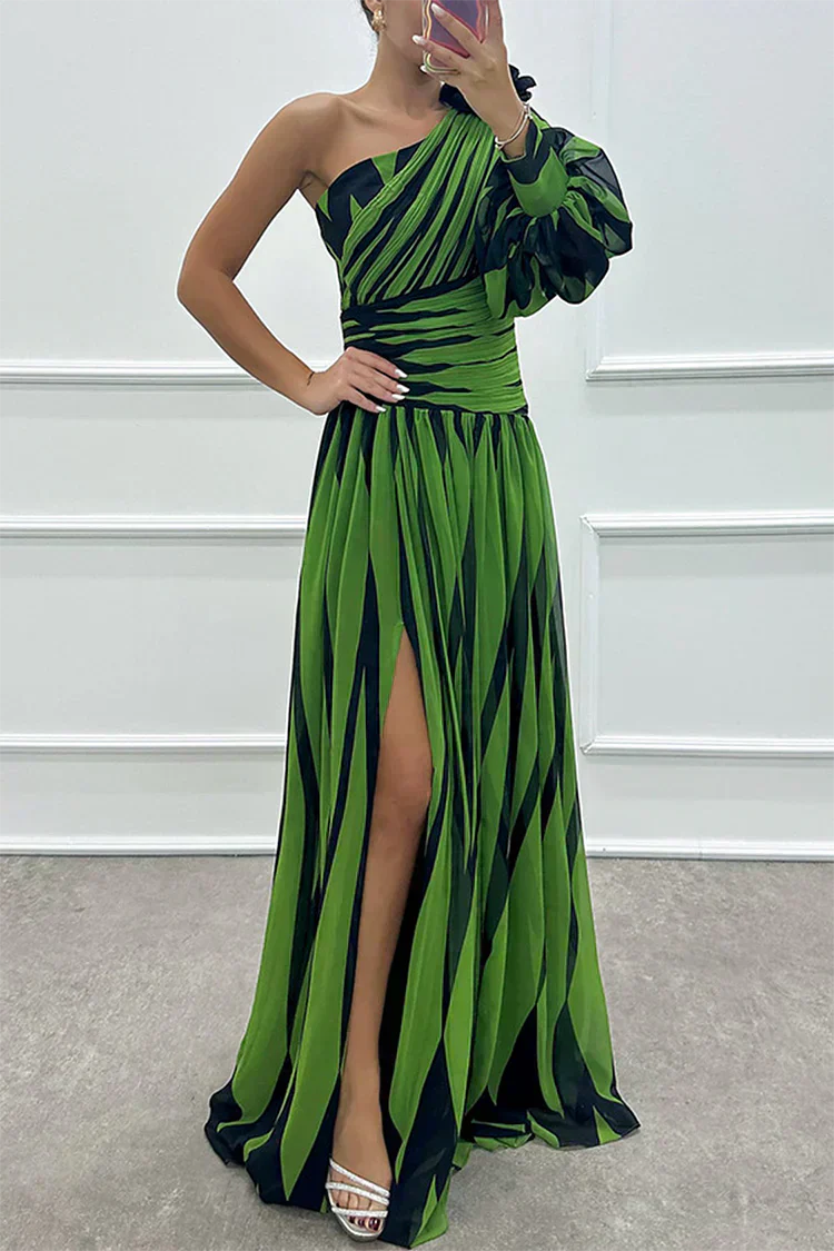 Hazel™ | Elegante Abito Maxi a Strisce con Spalla Scoperta