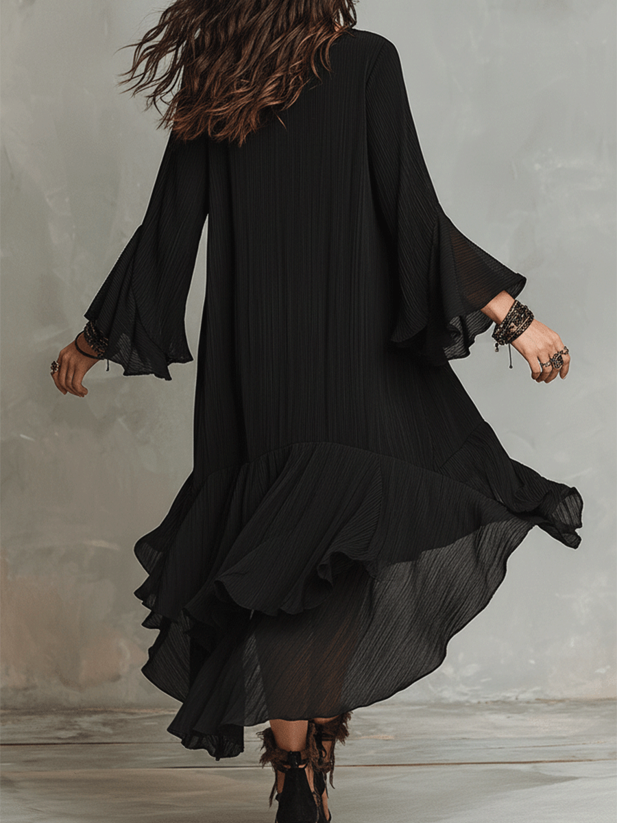 Elegante Abito Midi Boho Nero con Righe Asimmetriche