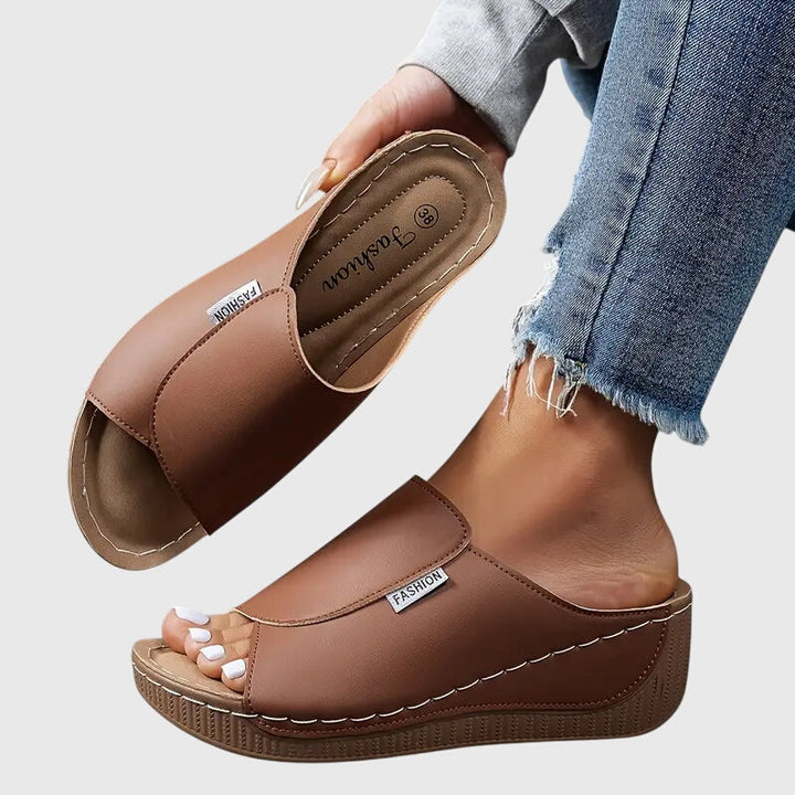 Sandali Bríd Comfort - Camminare