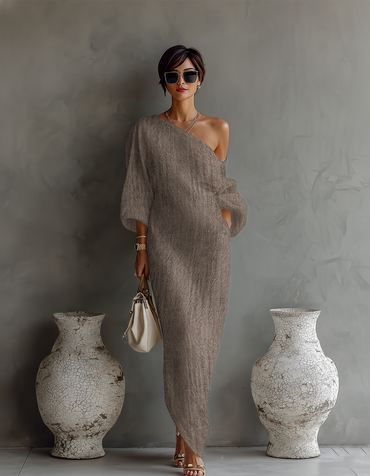 Abito Fluido Elegante in Bianco Avorio con Spalle Scoperte