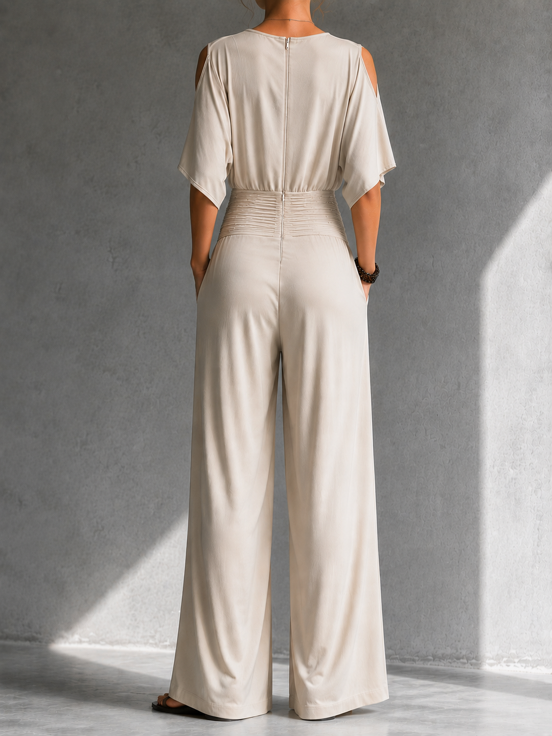 Alia | Elegante Tuta Larga con Gamba Ampia