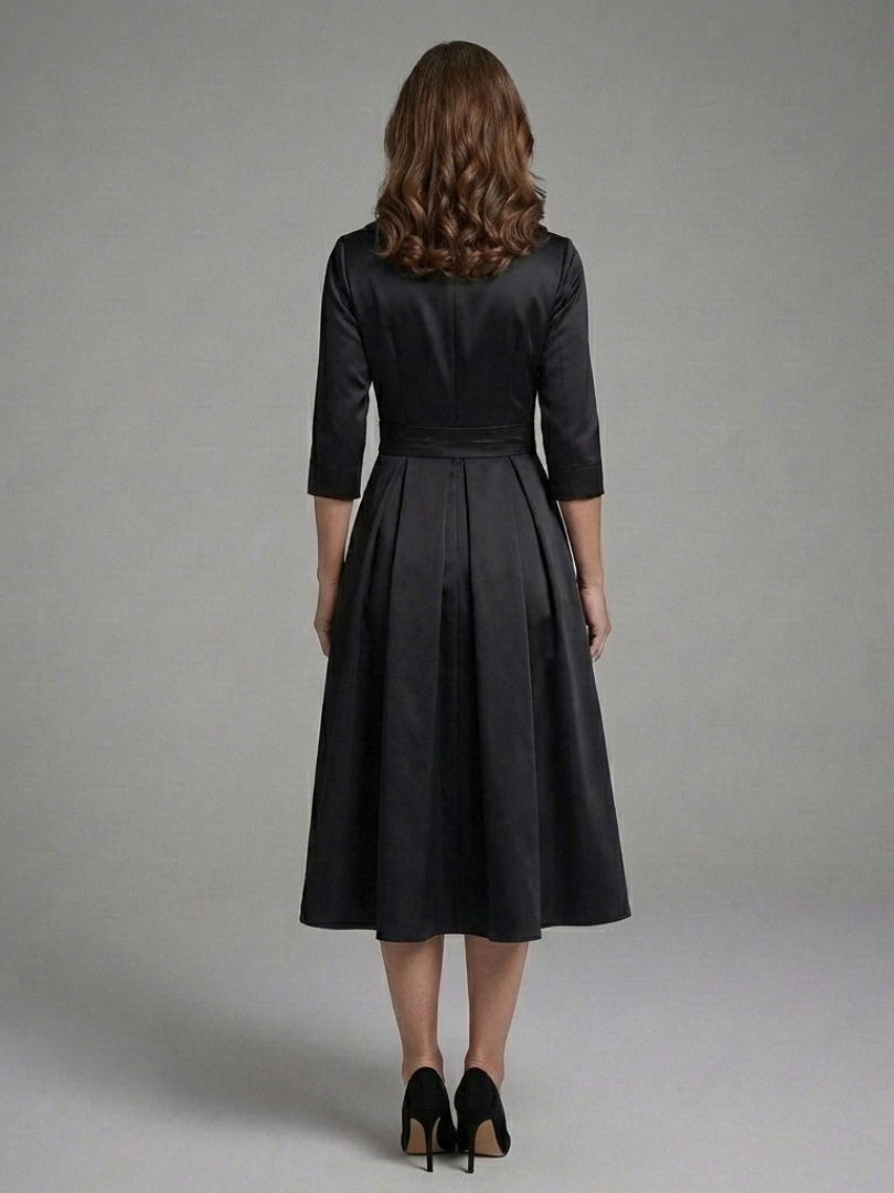 Genevieve | Vestito Midi con Corpo Avvolgente e Manica a Tre Quarti