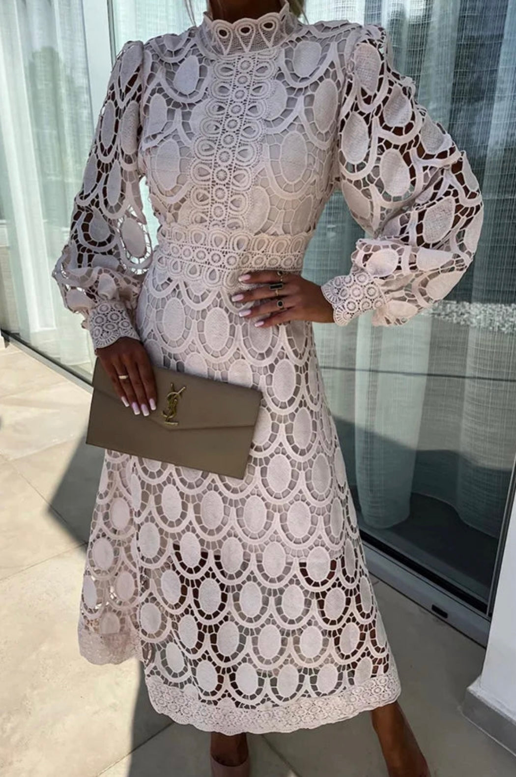 Amy | Abito Elegante in Pizzo