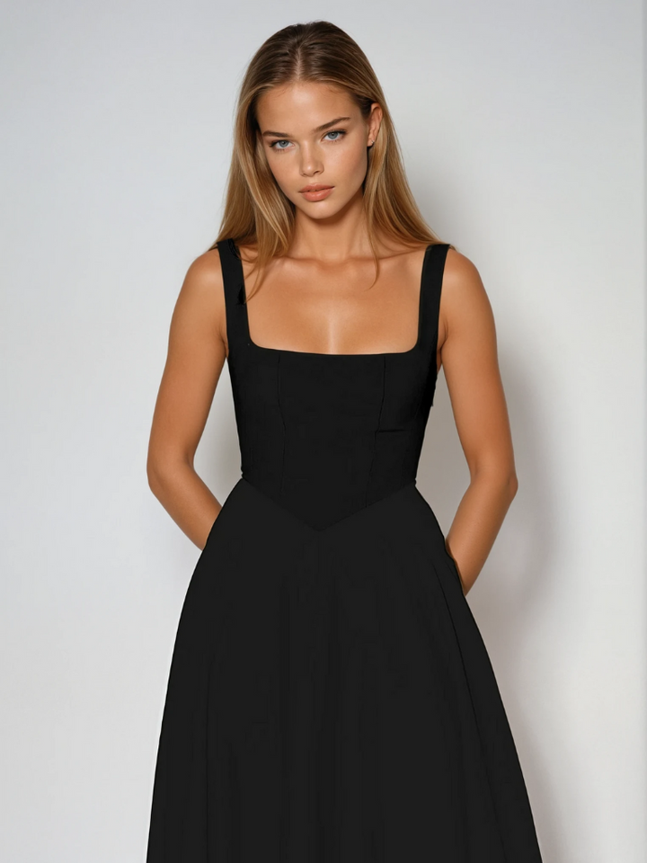 NOMI | Abito Nero Elegante al Ginocchio con Scollo Quadrato