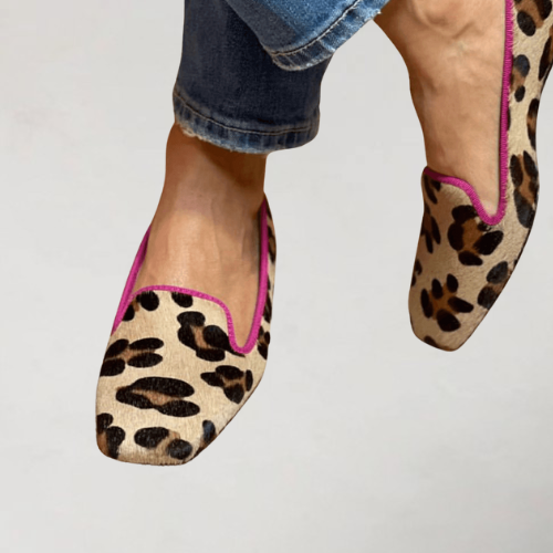 Yvonne | Mocassini in suede sintetico stampato con bordino rosa