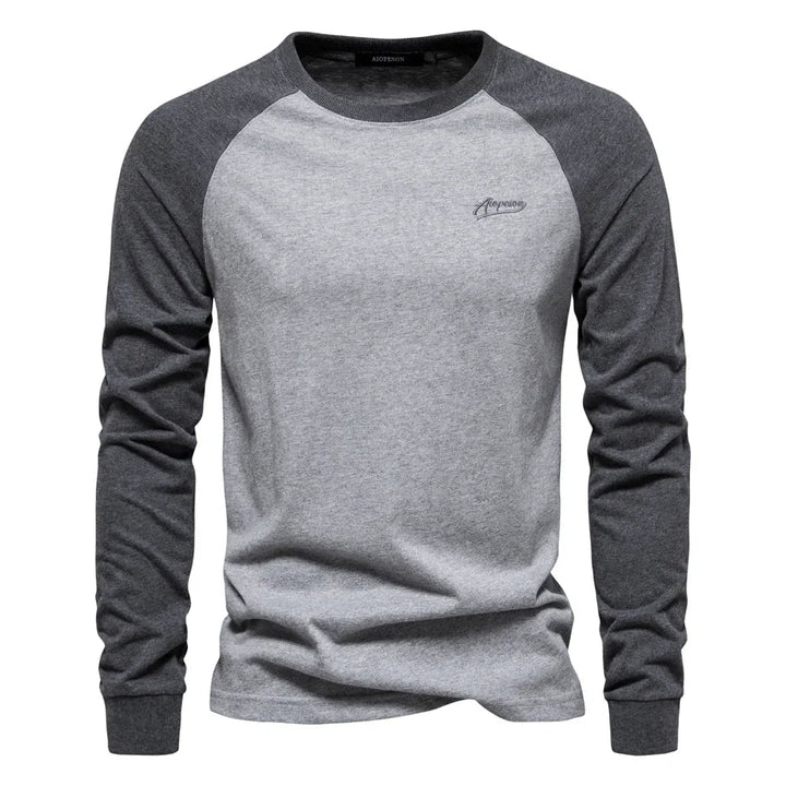 Maglietta a maniche lunghe con maniche raglan