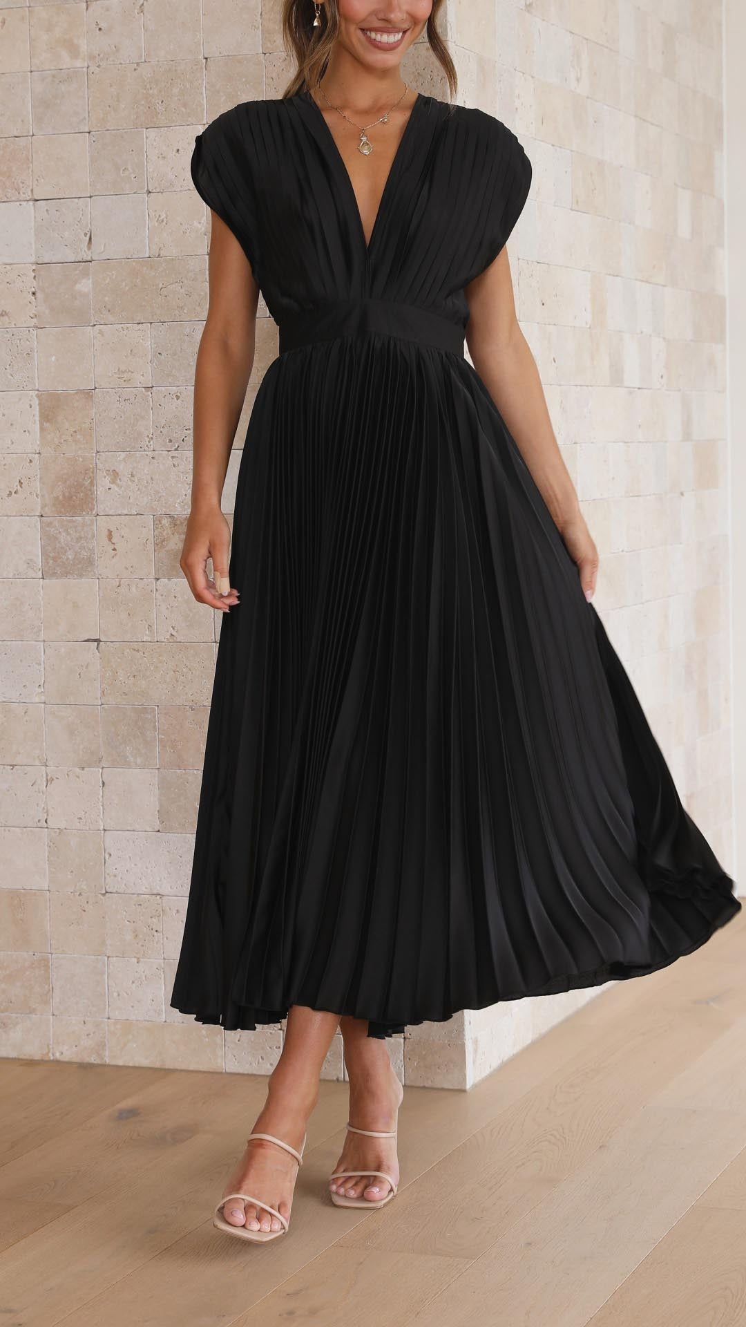 Isla | Vestito Plisettato Elegante