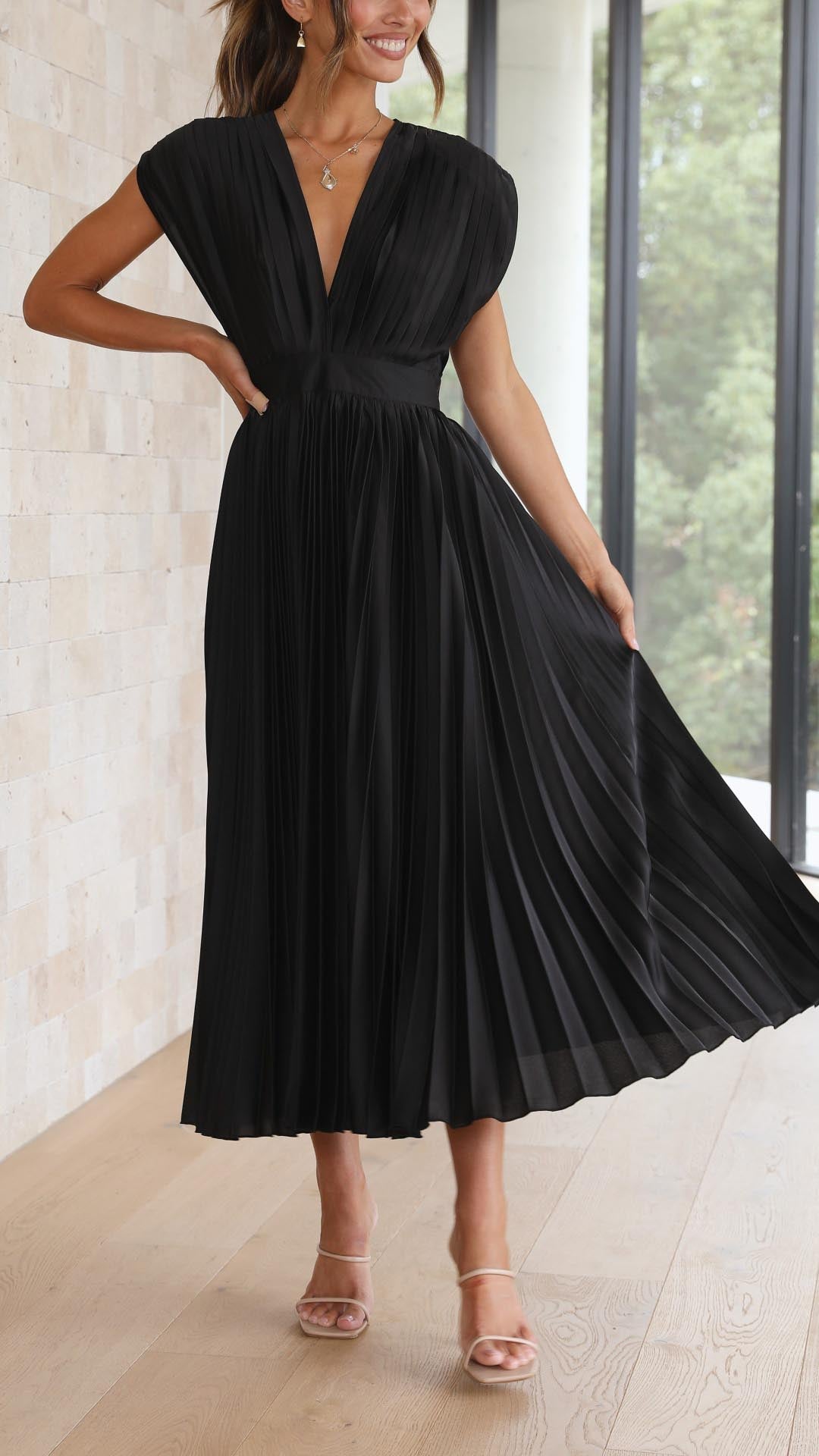 Isla | Vestito Plisettato Elegante