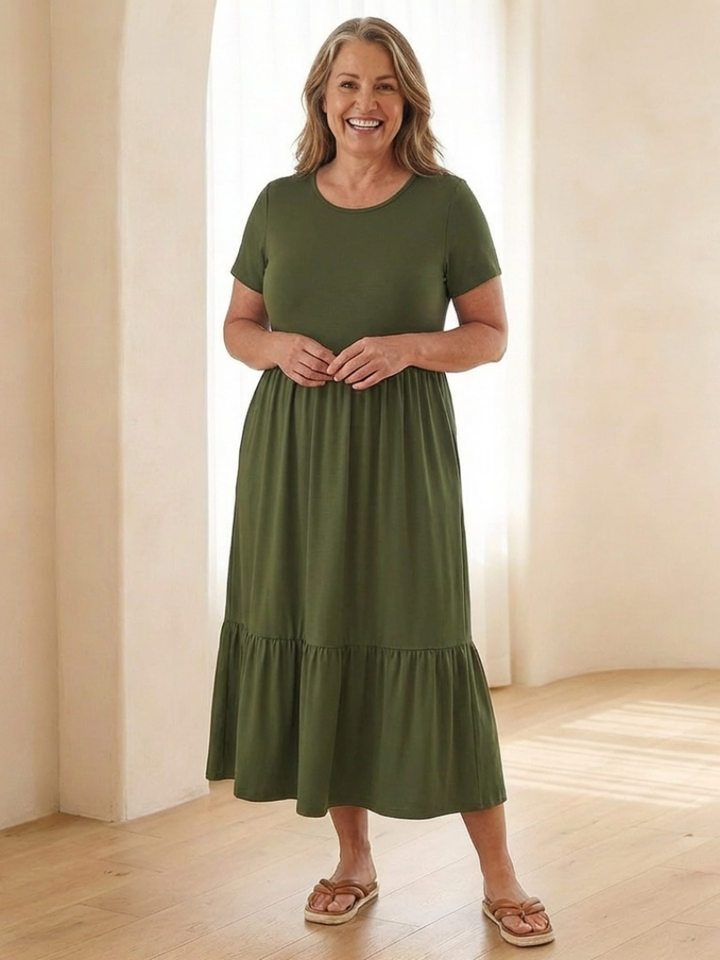 Nerissa | Vestito midi con spalline corte e collo rotondo