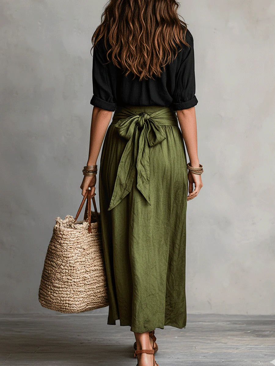Maglietta Nera e Gonna Midi Verde Oliva Set Due Pezzi