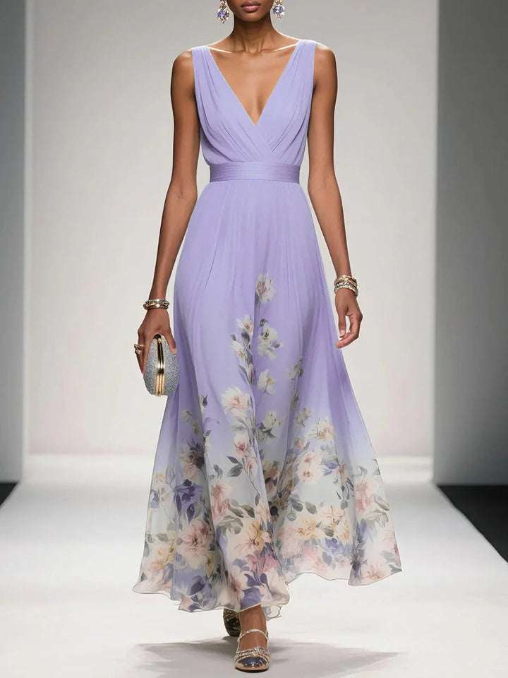 Abito lungo in chiffon azzurro chiaro con fiori, scollatura a V, senza maniche e taglio a A