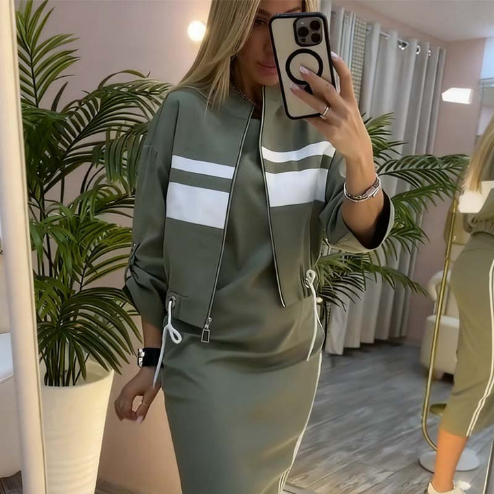 Set Abito con Collo Stand da Donna