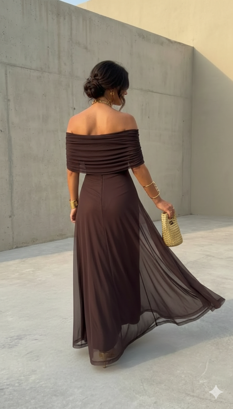 Uma - Abito largo fluido con design elegante
