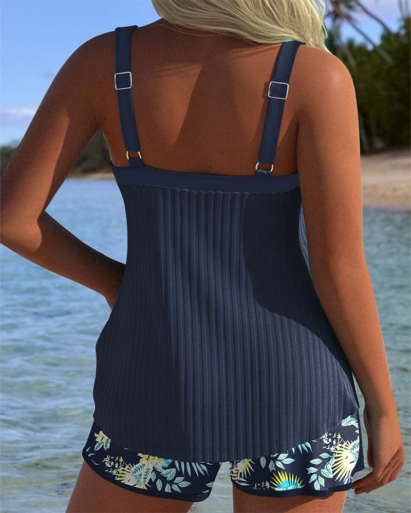 Lana - Tankini a righe con pantaloni da spiaggia in due pezzi