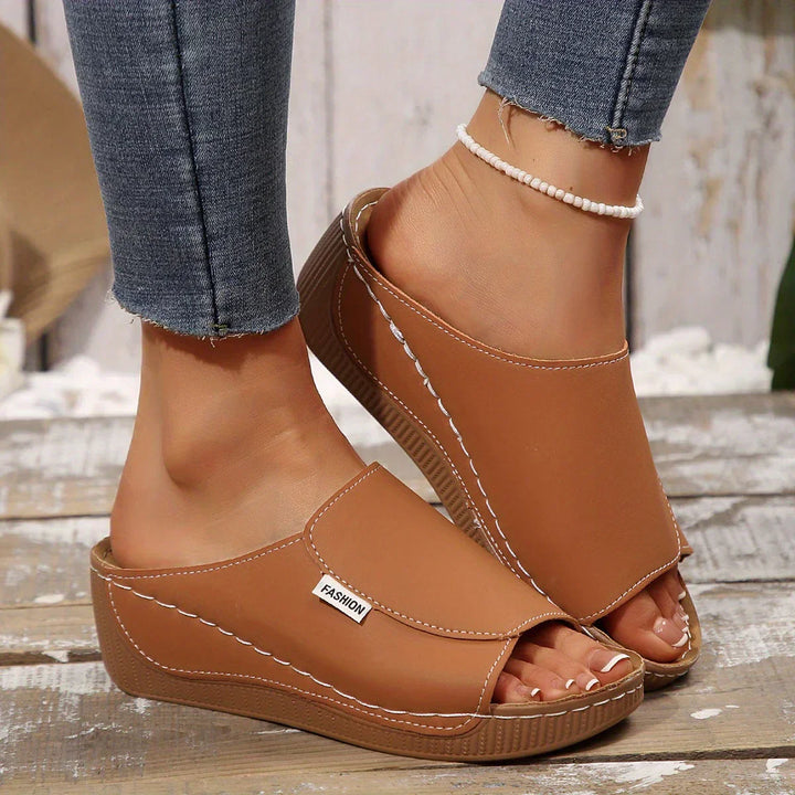 Ella | Sandali Slip-On
