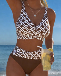 Bikini a Due Pezzi con Taglio del Reggiseno e Motivo a Diamante