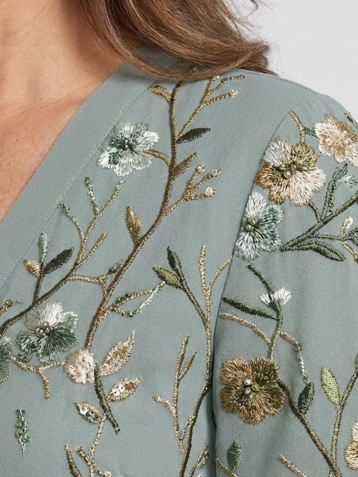 Evadne | Vestito Maxi a Manica Corta con Scollatura a V Floreale