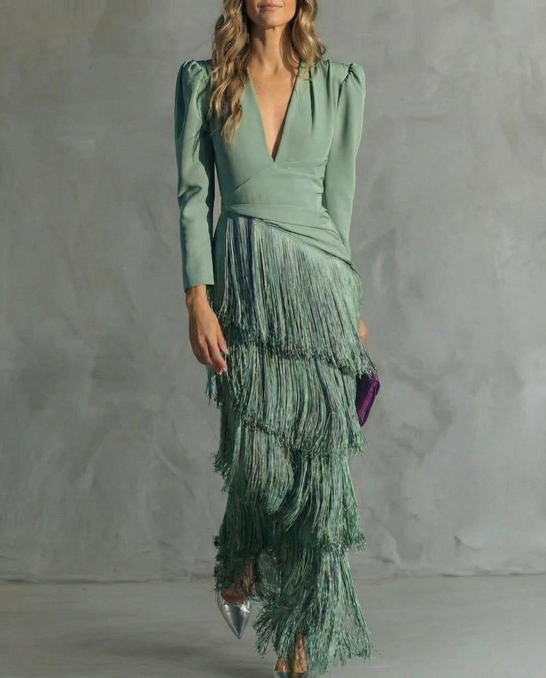 Clara™ | Elegante Vestito Midi con Maniche Frangiate