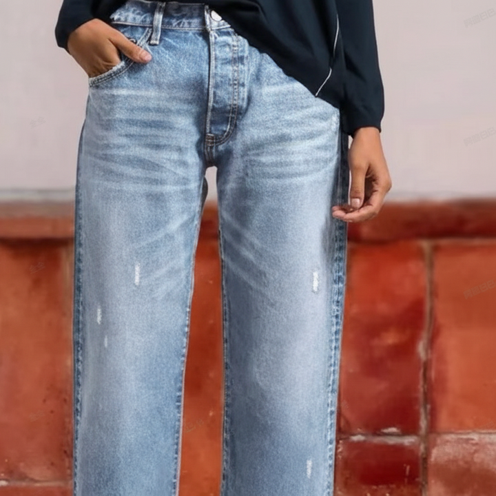 Jeans corti dritti retro per donna